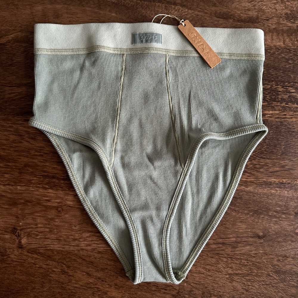NWT SKIMS cotton rib high waisted brief in mineral (light green)